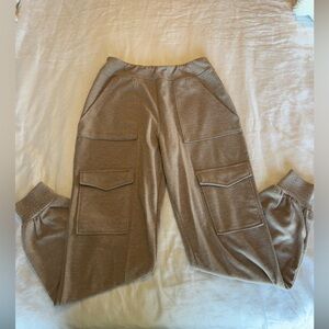 Women’s Cargo Joggers